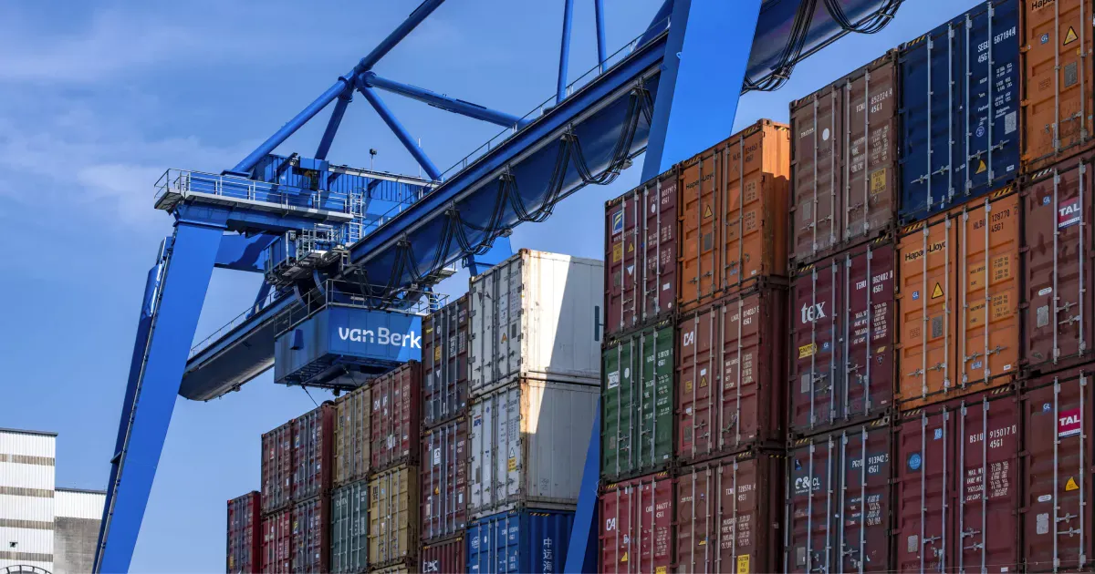 Containers in China